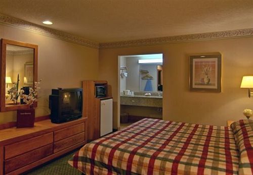 College Inn Monmouth Buitenkant foto