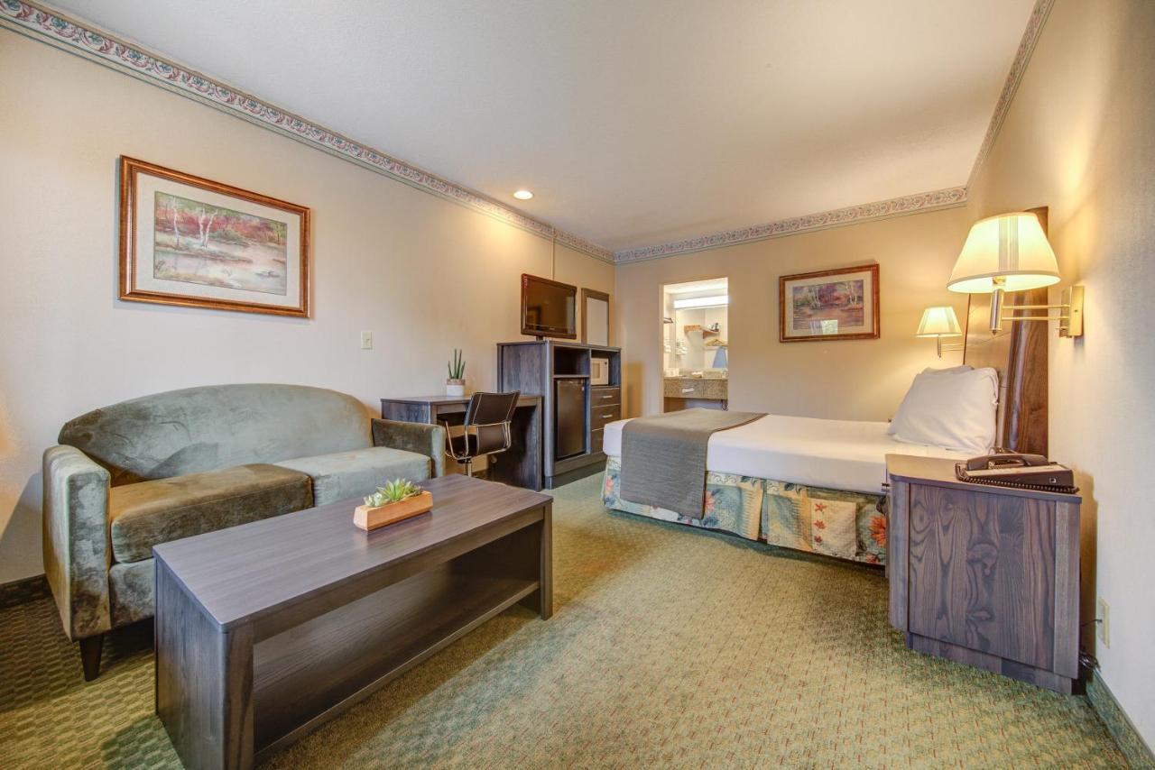 College Inn Monmouth Buitenkant foto
